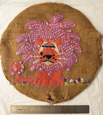 Vintage Paragon Groovy Lion Crewel Embroidery Burlap 60s 70s MCM Boho picture