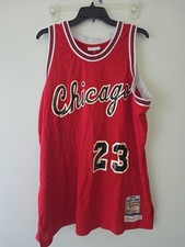 Mitchell & Ness Authentic Chicago Bulls Michael Jordan 1984-85 Size 52 2XL Red picture