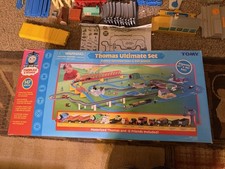Thomas & Friends Rail Motor Road Thomas Ultimate Set 2004 Tomy Boxed Incomplete picture