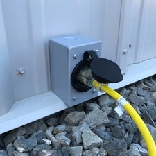 Journeyman-Pro 5278-CWP Straight Blade Power Inlet Receptacle, 15A 110 120 125 V picture