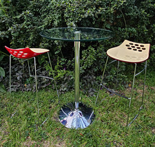 Calligaris Jam Stool Set of Two with Planet Table Made in Italy picture