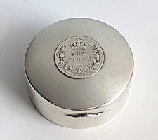 Antique 1901 Deakin Francis Silver Pill Box Inset 1902 Sixpence Jermyn Street picture