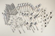 Oneida Deluxe Stainless Flatware 57 Piece Service for 11 picture