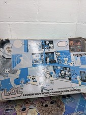 MGA Entertainment LOL Surprise Fashion Show House Fold Up & Take On The Go NEW picture