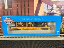 #1509 Athearn Roundhouse RND14514 HO Scale 50' Flatcar with Loads picture
