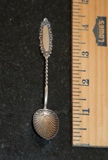 Victorian Era Sterling Silver Bonbon, Sugar, or Condiment Shell Spoon picture
