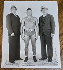 World's Wrestling Champion Dean Detton Signed Original Type 1 Vintage Photo  picture