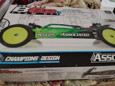 Team Associated B6.2D (RC0B6.2D) 2wd 1/10 Scale Buggy Team Kit picture