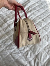 RARE VINTAGE PRADA MILANO BOWLING BAG 🇮🇹❤️  Beautiful vintage Prada picture