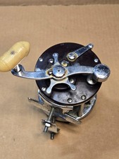 Vintage Penn Peer No 209 Fishing Reel - Works picture