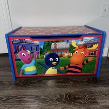 Rare Vintage Nickelodeon The Backyardigans Children's Wooden Toy Box Good Cond picture