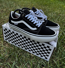 Vans Skate Old Skool shoes - black/white (M 9.5 / W 11) picture