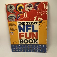 The Great NFL Fun Book by Ted Brock Scholastic 1978 PB Games Quizzes Manning picture