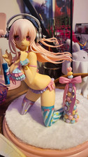 Super Sonico Macaron Tower 1/7 Figure picture