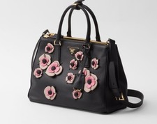Prada Galleria Large bag with floral appliques - BNWT Black Pink. picture