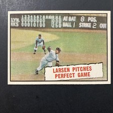 1961 Topps #402 Baseball Thrills: Don Larsen Pitches Perfect Game NM glossing picture