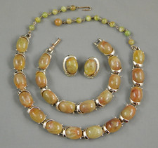 Vintage Signed Coro Marbled Green Thermoset Lucite Cab Necklace Bracelet Set picture