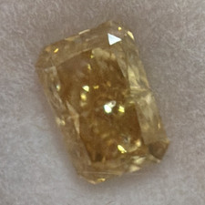 IGI Lab-Created Diamond 2.21ct Fancy Vivid Yellow VVS2 8.73-6.13 X 4.29mm picture
