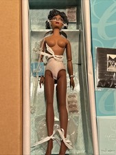 Integrity  Toys Gene Color Deal Chartreuse Essentially Violet Waters Doll LE 300 picture