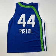 Facsimile Autographed Pistol Pete Maravich Atlanta Blue Auto Jersey XL picture