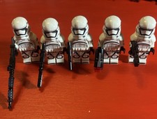 Star Wars Scout Squad Of 5 1st Order Stormtrooper Minifigures W-Blasters & Packs picture