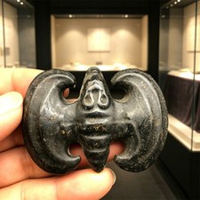 Old HongShan Culture Meteorite Jade Hand-Carved Fengshui Bat Amulet Pendant picture