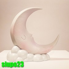 Yoskay Yamamoto 山本源 x APPortfolio Bouyant Moon sofubi Sculpture picture