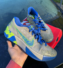 Nike Men’s Low Top Basketball Sneakers Gray/Blue/Green 653658-413 size 10 picture