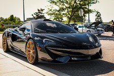 2019 McLaren 570S  picture