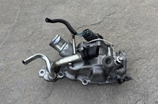 2009-2012 Nissan Qashqai Serena Original thermostat housing & EGR valve MR20de picture