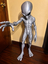 3ft tall grey alien figure collectible perfect for man caves,game rooms ,etc picture
