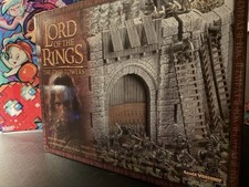 Games Workshop LOTR Two Towers Helm's Deep Fortress Terrain Painted 2003 picture