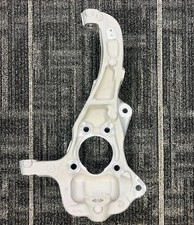2019-2026 Chevrolet Silverado GMC Sierra 1500 RH OEM Steering Knuckle 84673210 picture