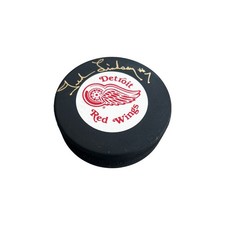 TED LINDSAY Signed Detroit Red Wings Puck - (Exact Photo Shown) - 00786 picture