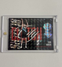 Yang Hansen 2025-26 Topps Chrome Update Clutch City Black Geometric /10 RC YQ-6 picture