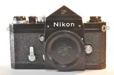 Nikon F black EARLY 35mm Film SLR camera eyelevel prism finder Nippon Kogaku 642 picture