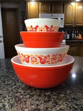 Vintage Pyrex Friendship Birds Mixing Bowl Set Nesting 401-404 Orange & Red NICE picture