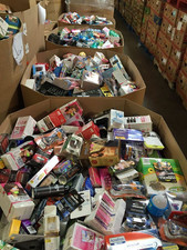 US Clearance Inventory – Mixed Merchandise Lot picture