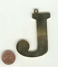 1 VINTAGE BRASS LETTER 