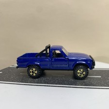 1981 Tomica 61/108 Toyota Hilux 4WD Single Cab Pickup Truck 4x4 Blue 1:62 Scale  picture