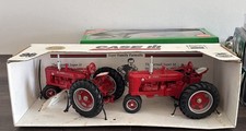 DEFECTIVE ERTL Case Farmall Super H  M Tractor Set Scale 116 Diecast G3D picture