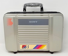 NOS 1985 Sony Video 8 CCD-M8U Camcorder EV-C8U 8mm Player Hard Case Complete Kit picture