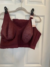 Cacique Bra And Panty Set picture