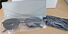 Fernway Brand Exclusive Designer Sunglasses New in Box with Lens Wipe picture