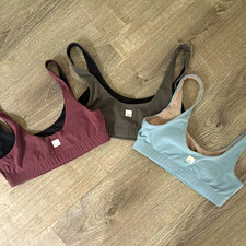 Vuori Sports Bras LOT of 3 Womens S Pullover Medium Support great condition picture