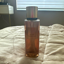 Victoria’s Secret Bare Vanilla Fragrance Mist Spray, Vanilla Scent 8.4 fl oz picture