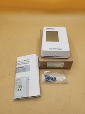 Greenheck 387127 Vari Green Control Temp Humidity 15 To 35 VDC REF OUT 0 TO 10 V picture