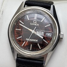 1978 Timex Pulp Fiction Vincent Vega Q Quartz Men's Vintage Watch Red Dial READ picture