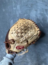 Brown Rawlings Gold Glove RH Pitcher's Baseball Glove 11