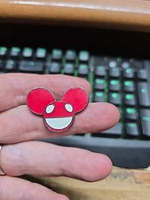 Deadmau5 Series 1 Pin FIRST EDITION Numbered to 370 Red Head #209 picture